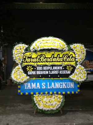 Papan Bunga Duka di Bantarujeg
